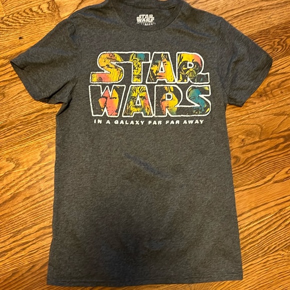 Star Wars t-shirt size small - Picture 1 of 3
